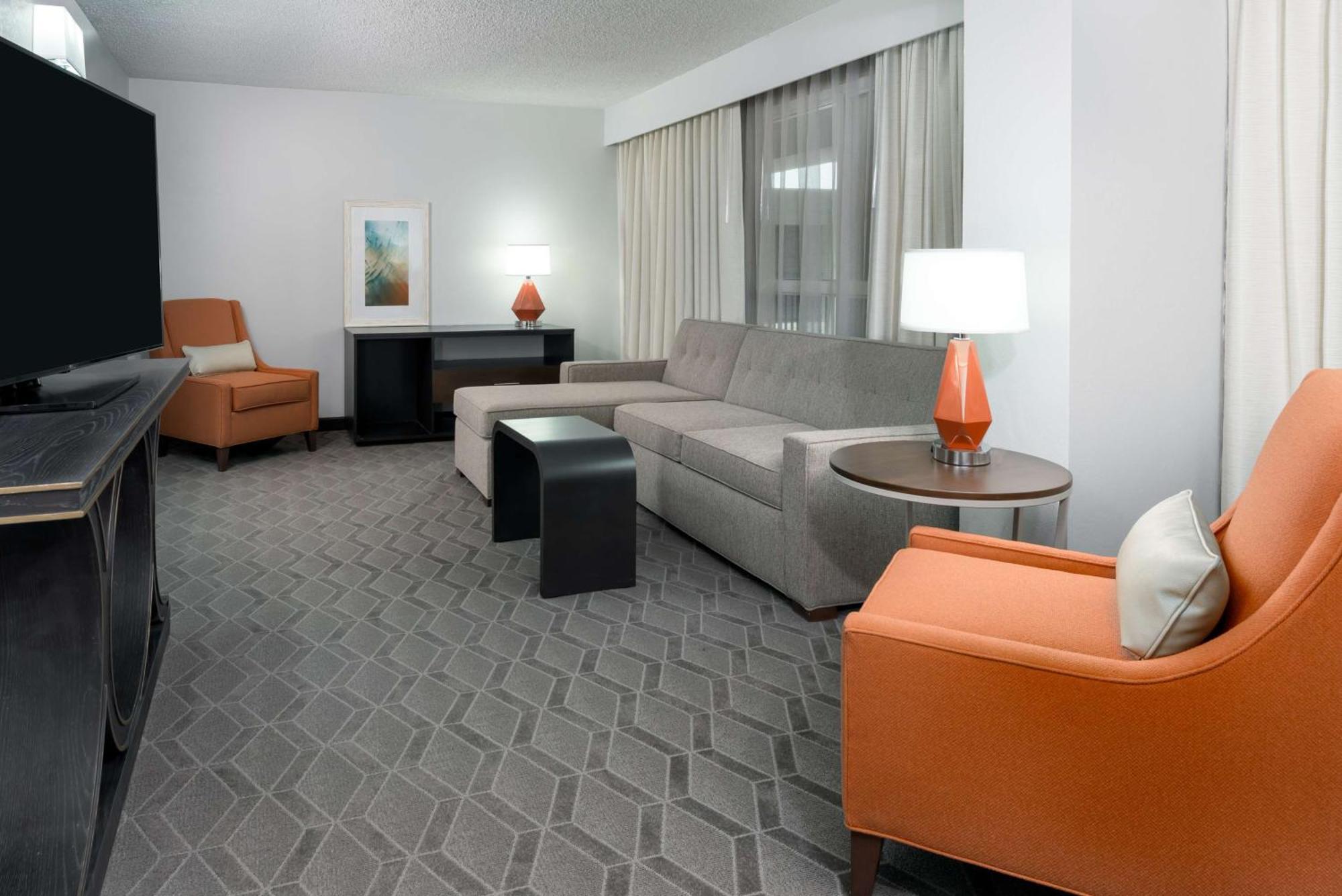 Embassy Suites Dallas - Park Central Area Eksteriør bilde