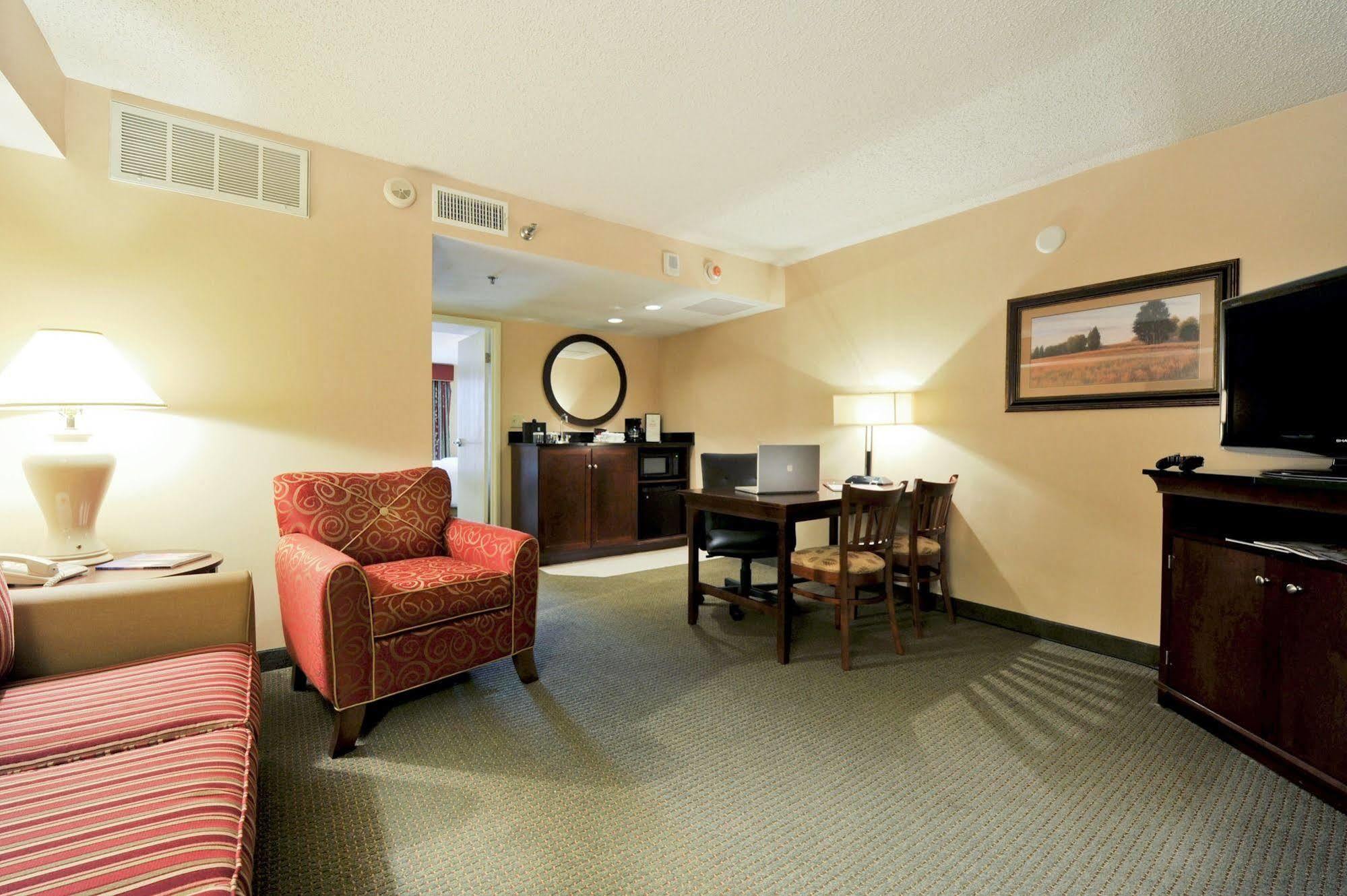 Embassy Suites Dallas - Park Central Area Rom bilde